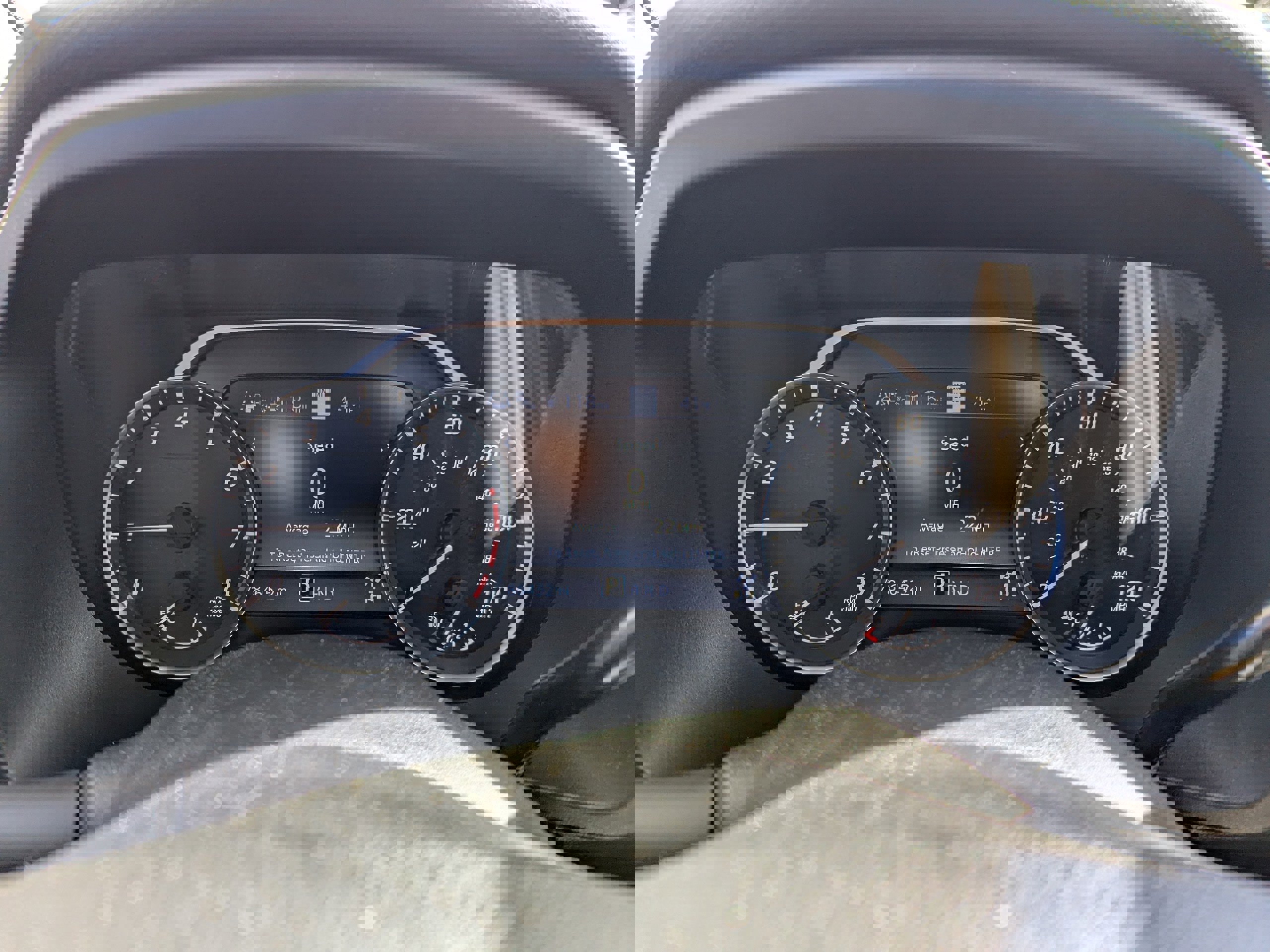 Used 2020 Nissan Titan SV w/ SV Convenience Package image 18