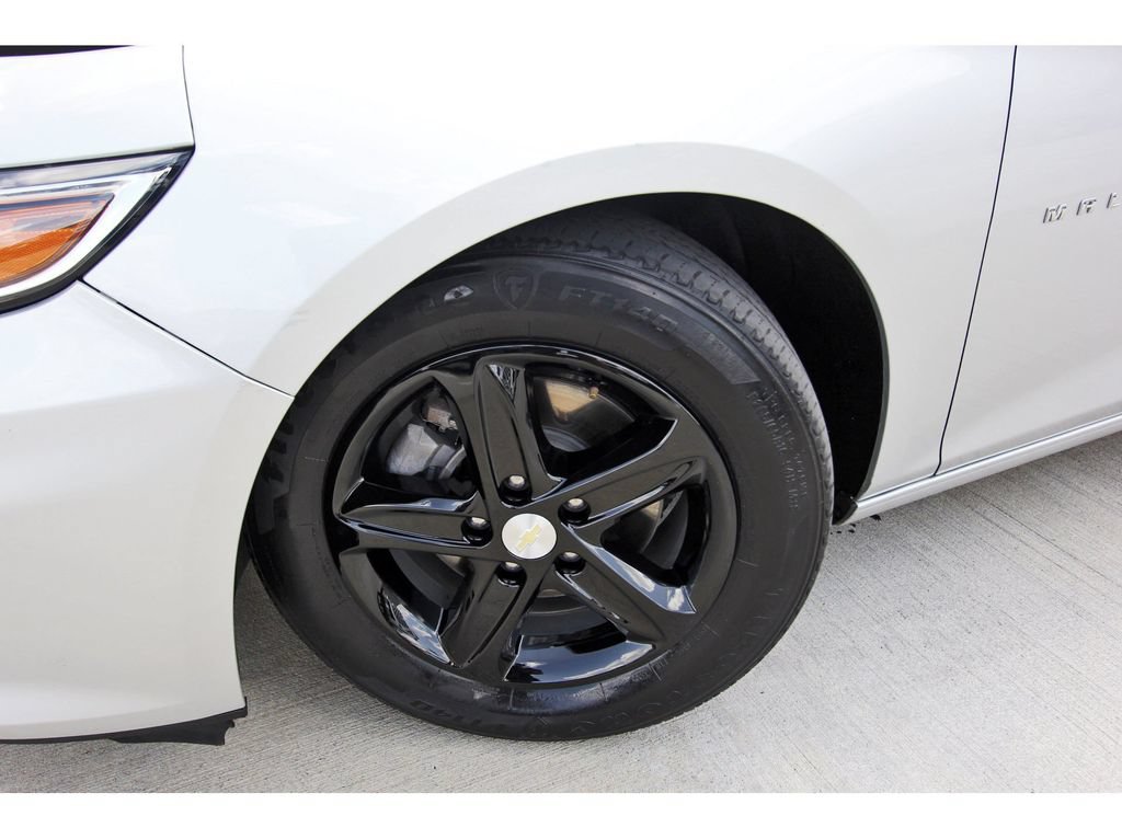 Used 2022 Chevrolet Malibu LS FWD image 30