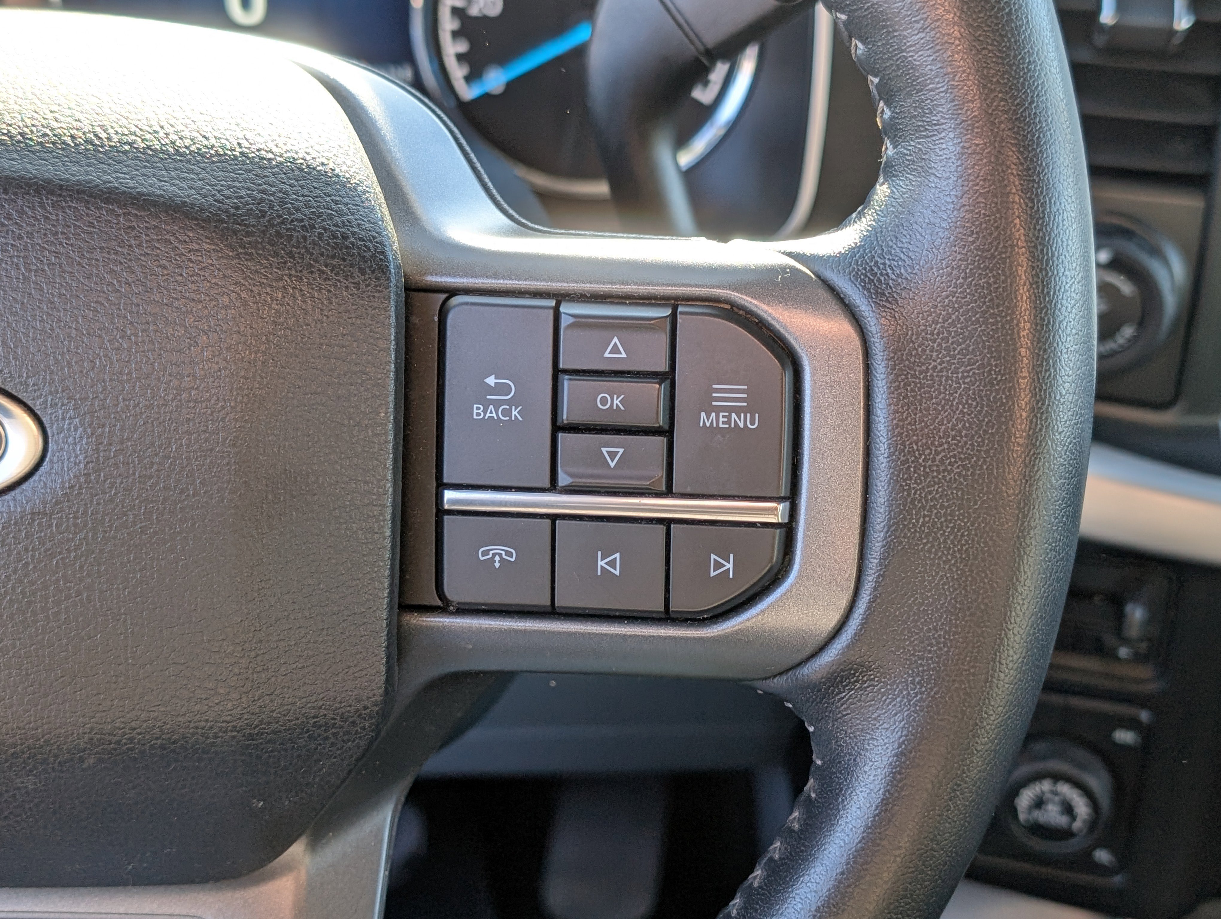 Certified 2022 Ford F150 XLT w/ Equipment Group 302A High image 23