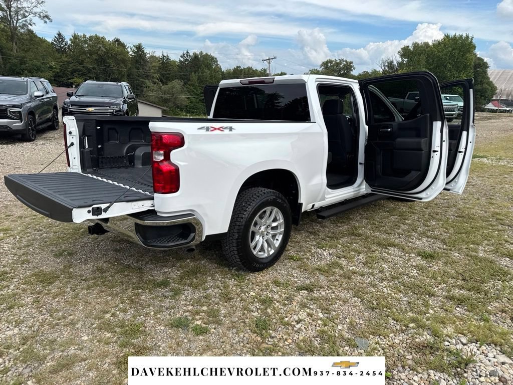 Used 2021 Chevrolet Silverado 1500 LT AWD/4WD image 30