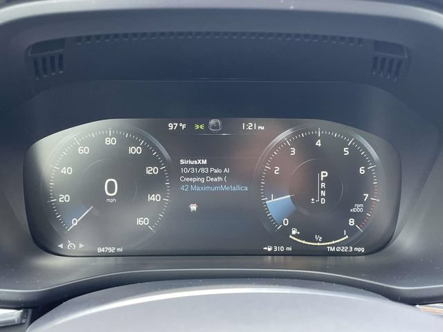 Used 2019 Volvo XC60 T6 Momentum w/ Multimedia Package AWD/4WD image 41