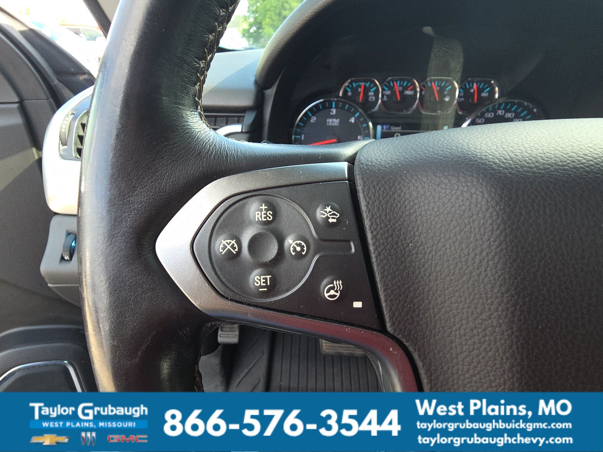 Used 2020 Chevrolet Tahoe Premier AWD/4WD image 18