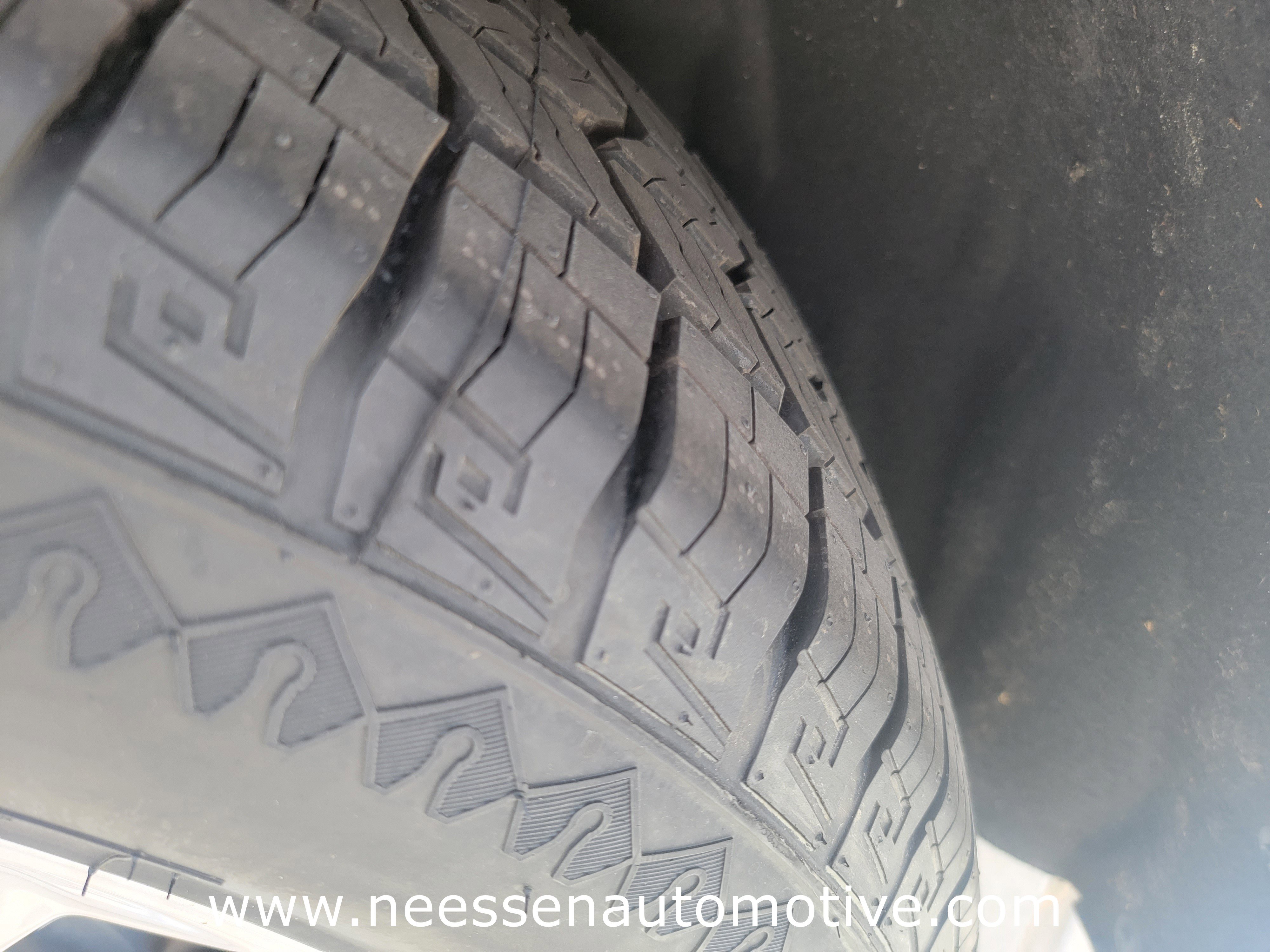 Used 2024 Ford Edge SE image 31