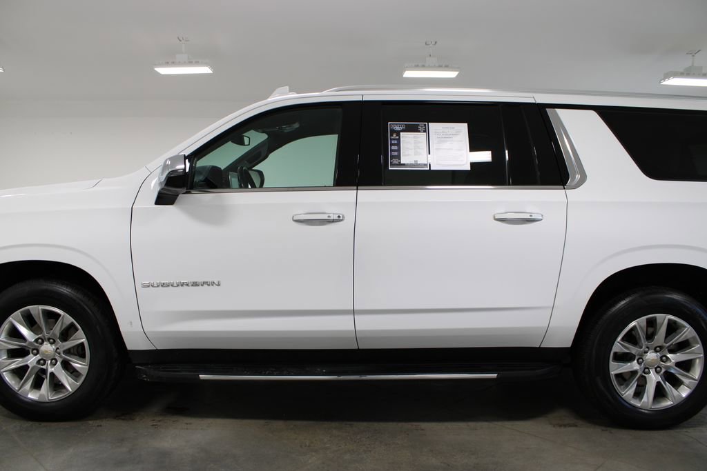 Used 2023 Chevrolet Suburban Premier image 6