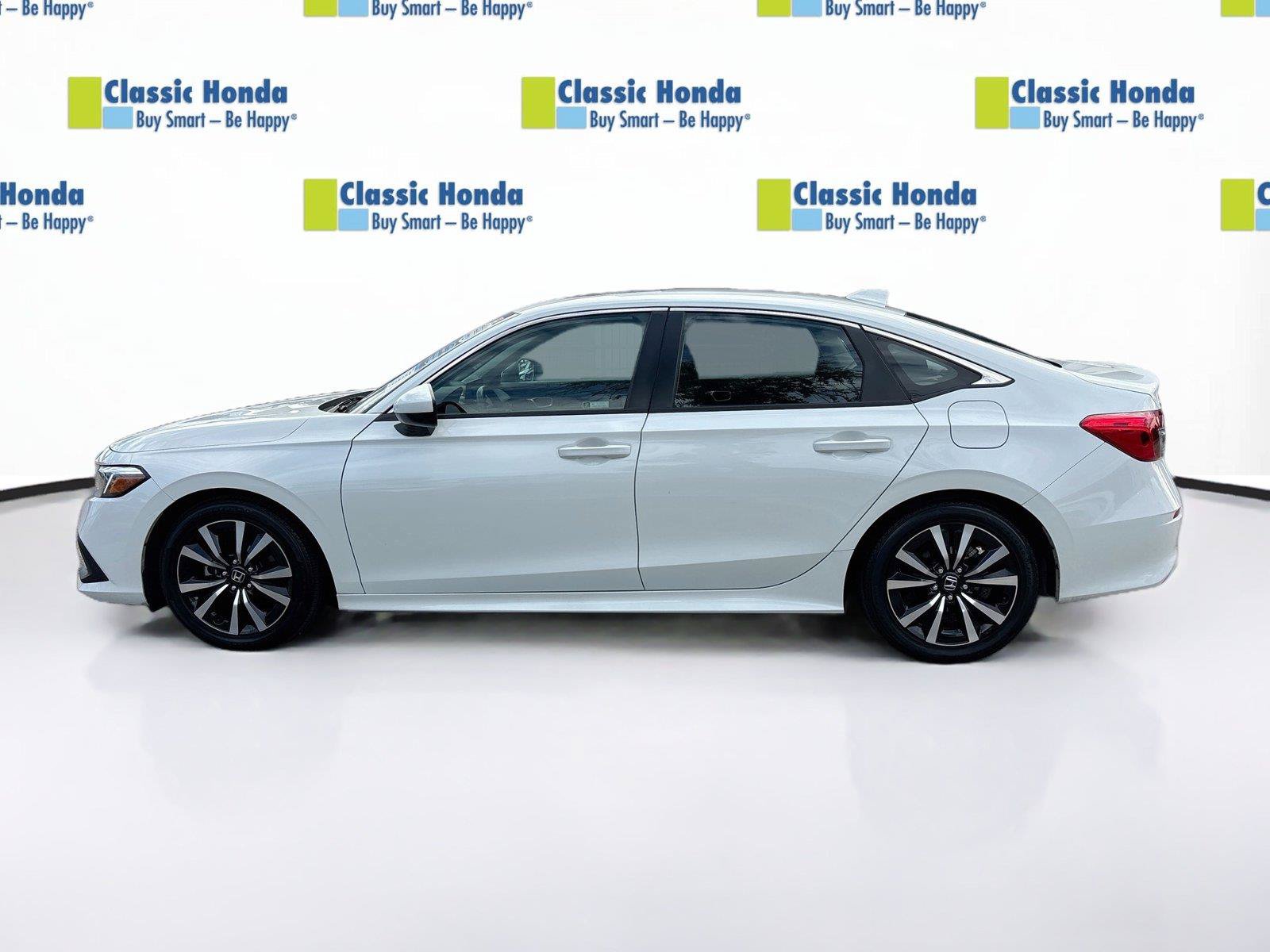 Certified 2024 Honda Civic EX image 4