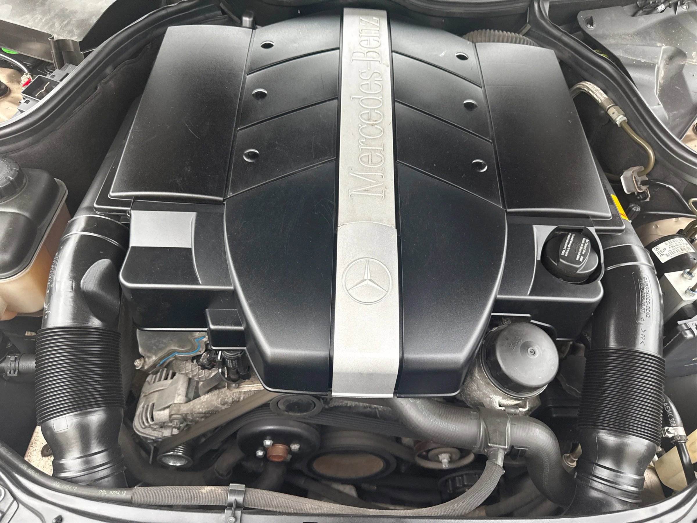 Used 2001 Mercedes-Benz C 320 Sedan image 22