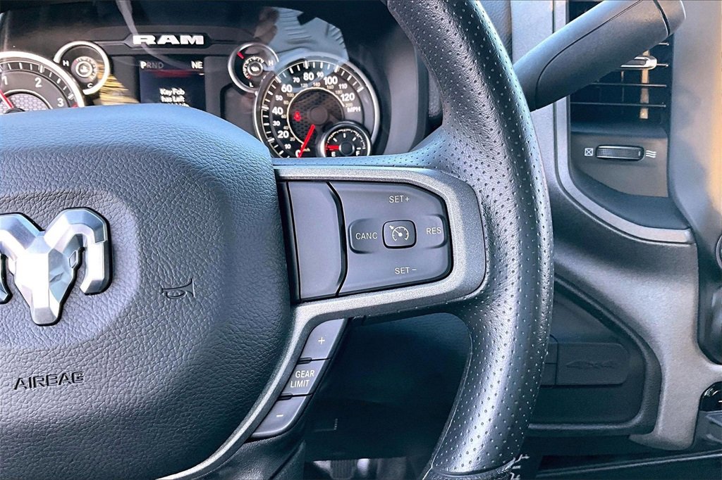 Used 2024 RAM 5500 Tradesman w/ Chrome Appearance Group image 12