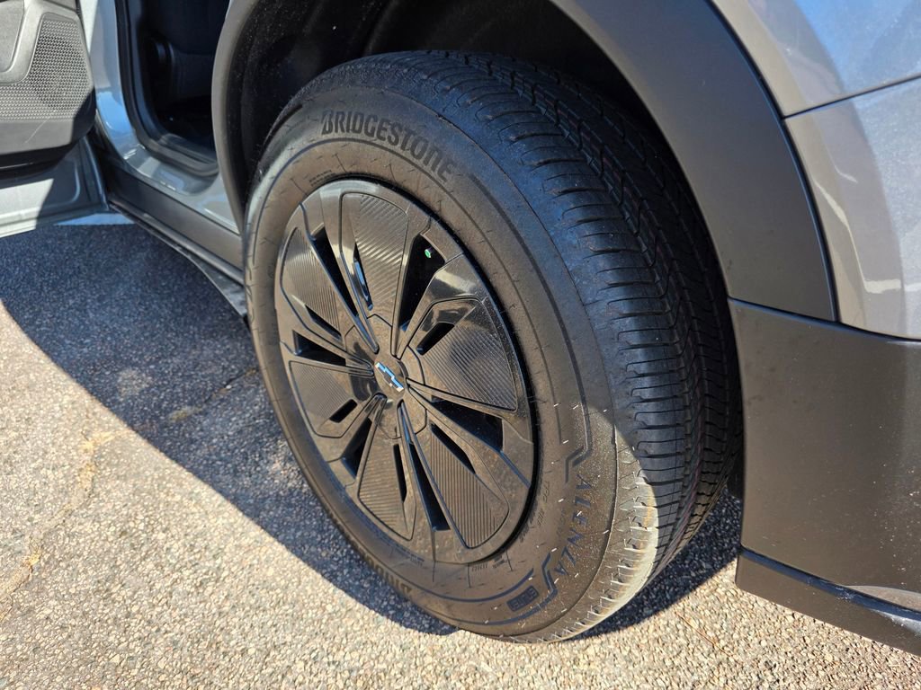 New 2025 Chevrolet Blazer EV LT w/ Midnight/Sport Edition image 23