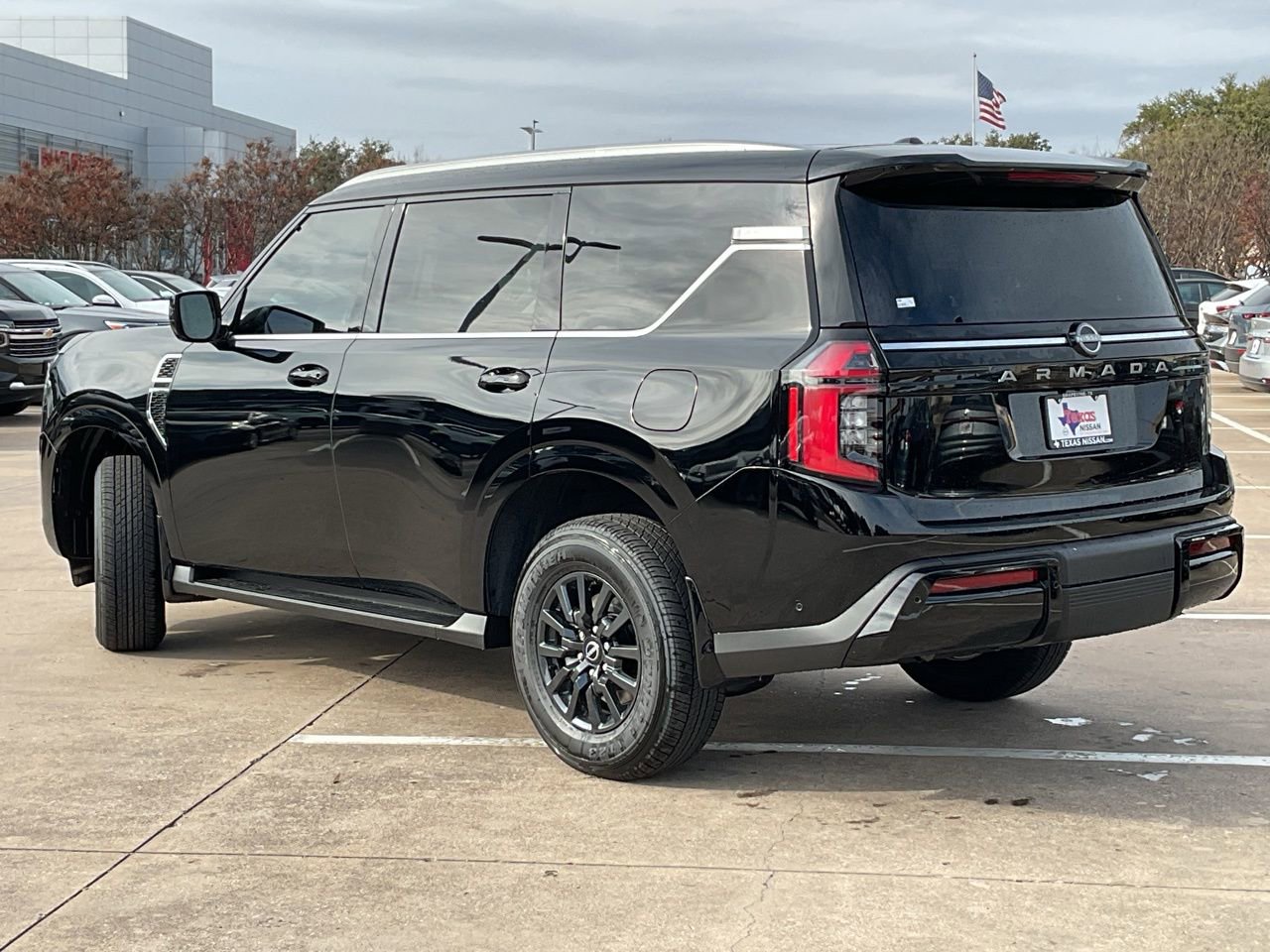 New 2026 Nissan Armada SV image 7