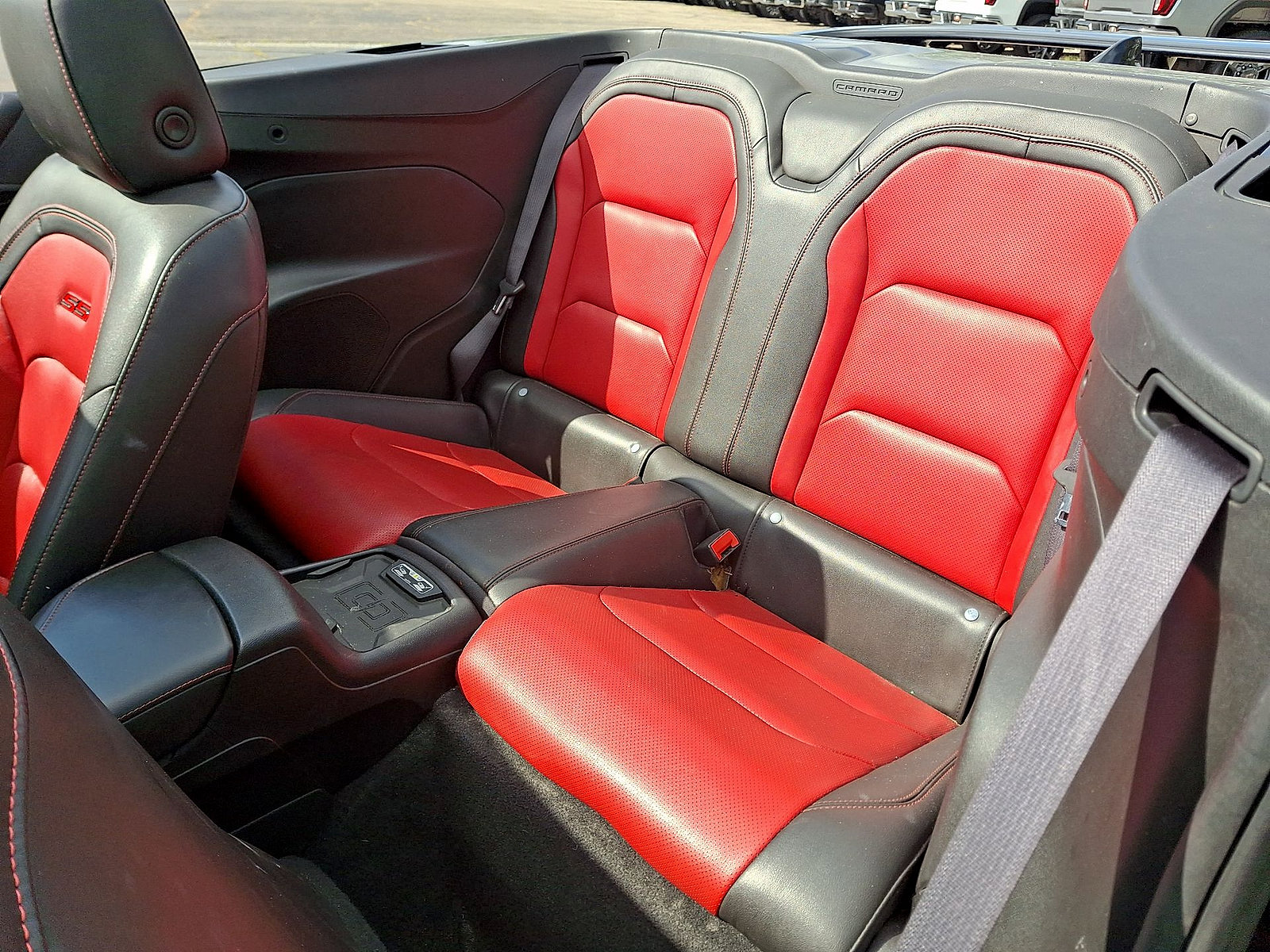Used 2016 Chevrolet Camaro SS RWD image 20