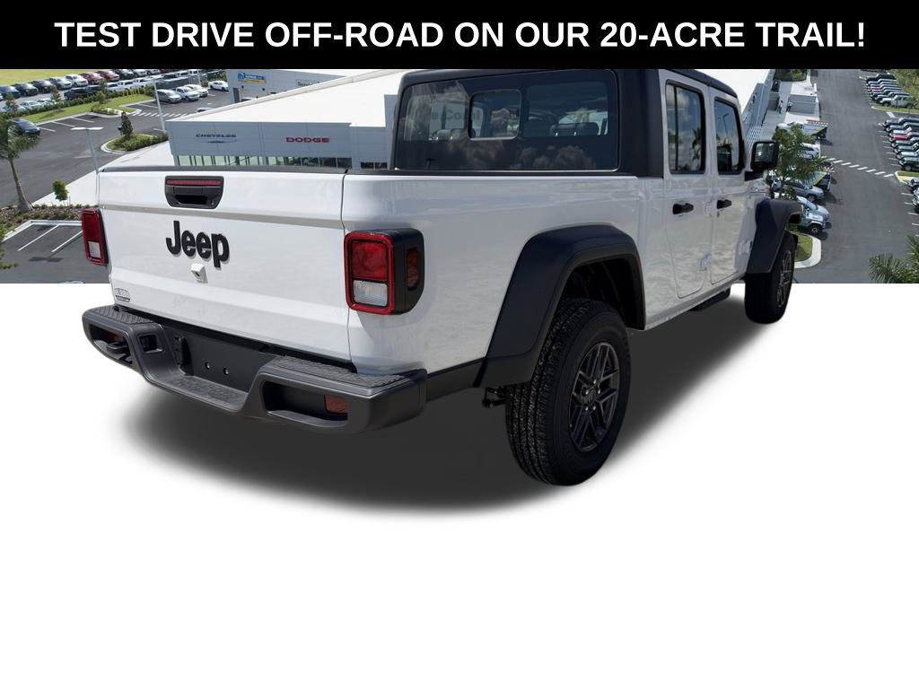 New 2026 Jeep Gladiator Sport AWD/4WD image 4