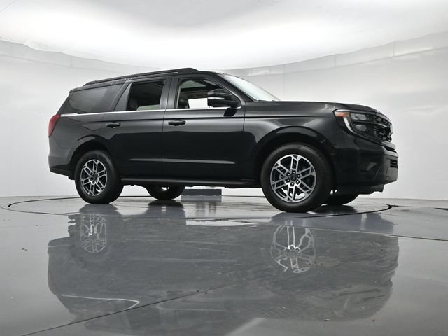 Certified 2025 Ford Expedition Active RWD image 39