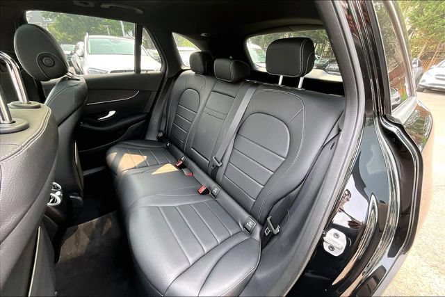 Certified 2022 Mercedes-Benz GLC 300 4MATIC w/ Multimedia Package Lite image 17