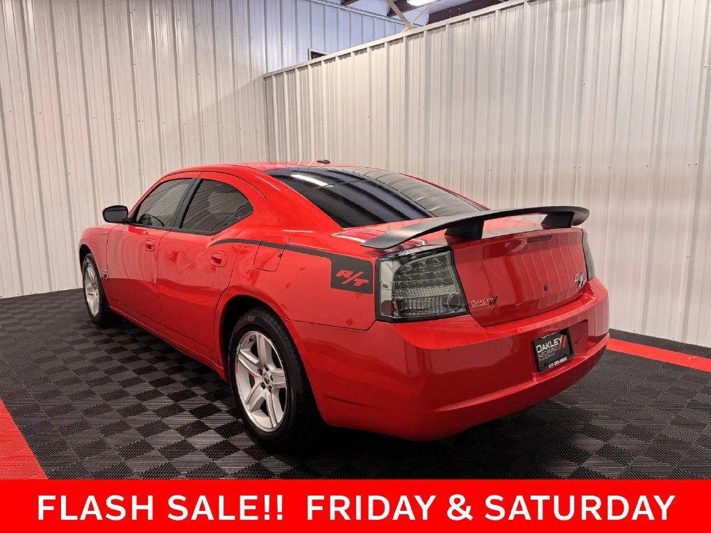 Used 2010 Dodge Charger R/T RWD image 2