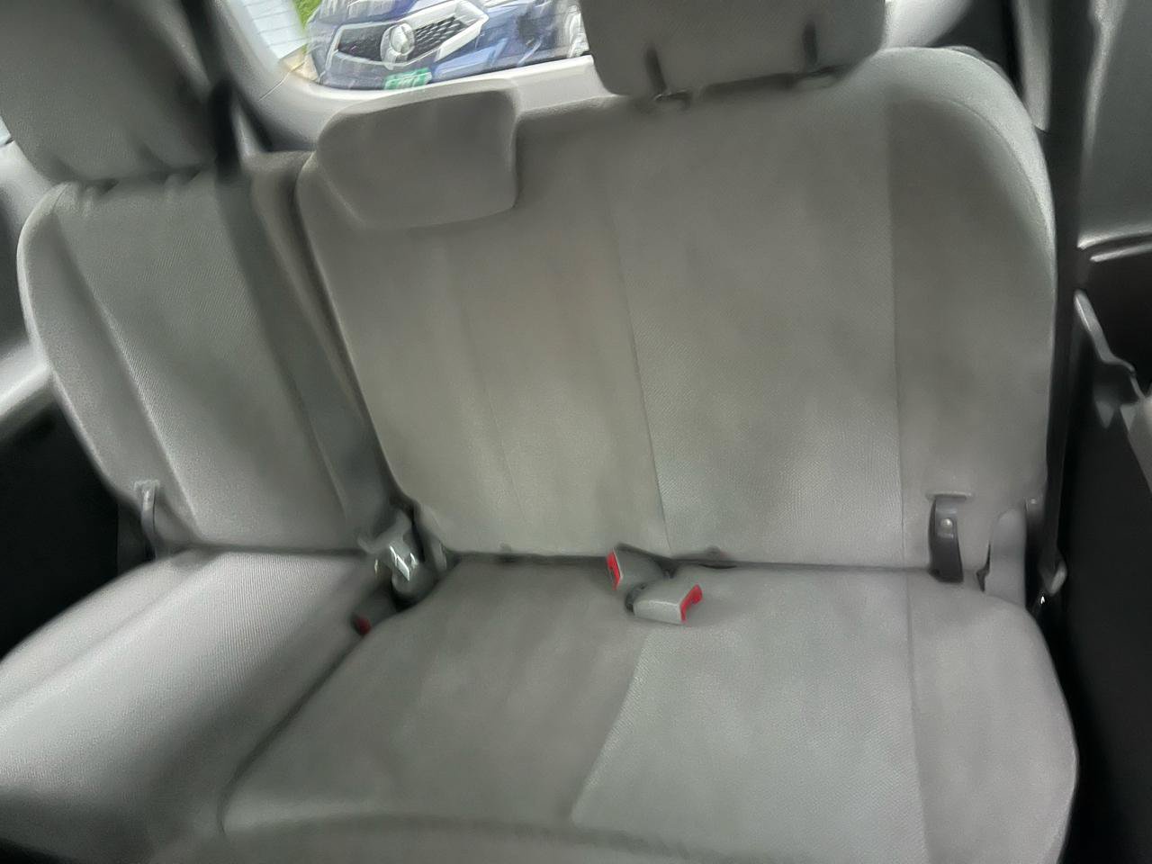 Used 2020 Toyota Sienna L FWD image 11