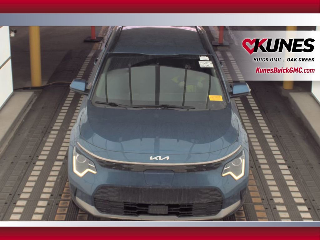 Used 2023 Kia Niro Wind w/ Wind Preserve Package image 2