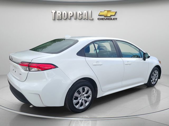 Used 2024 Toyota Corolla LE image 5