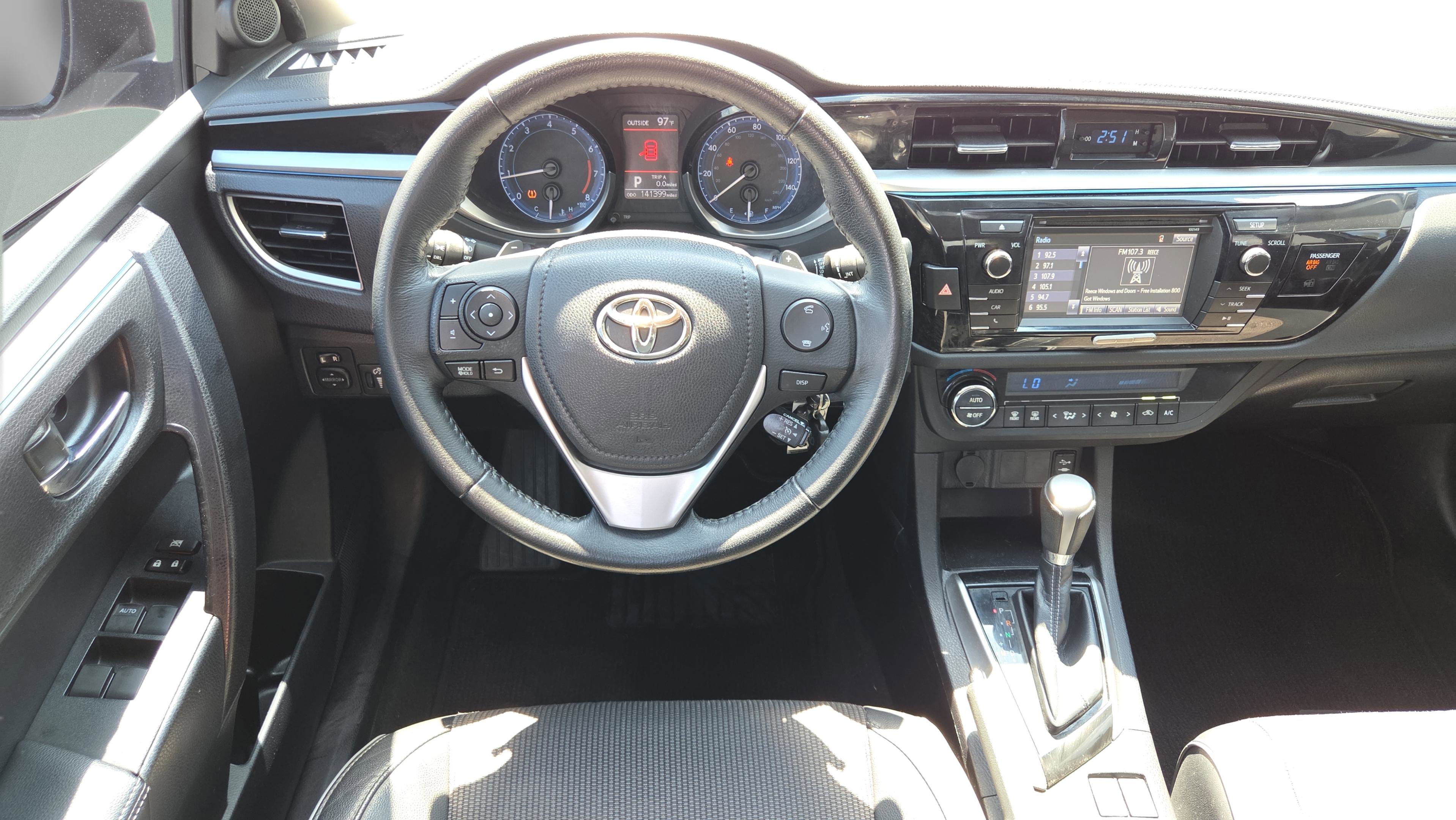Used 2015 Toyota Corolla S FWD image 12