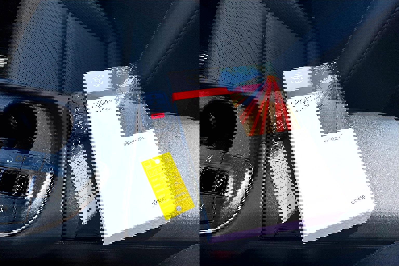 Used 2023 Toyota Crown Platinum image 11