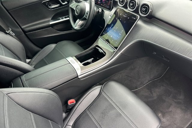 Used 2023 Mercedes-Benz C 300 Sedan image 17