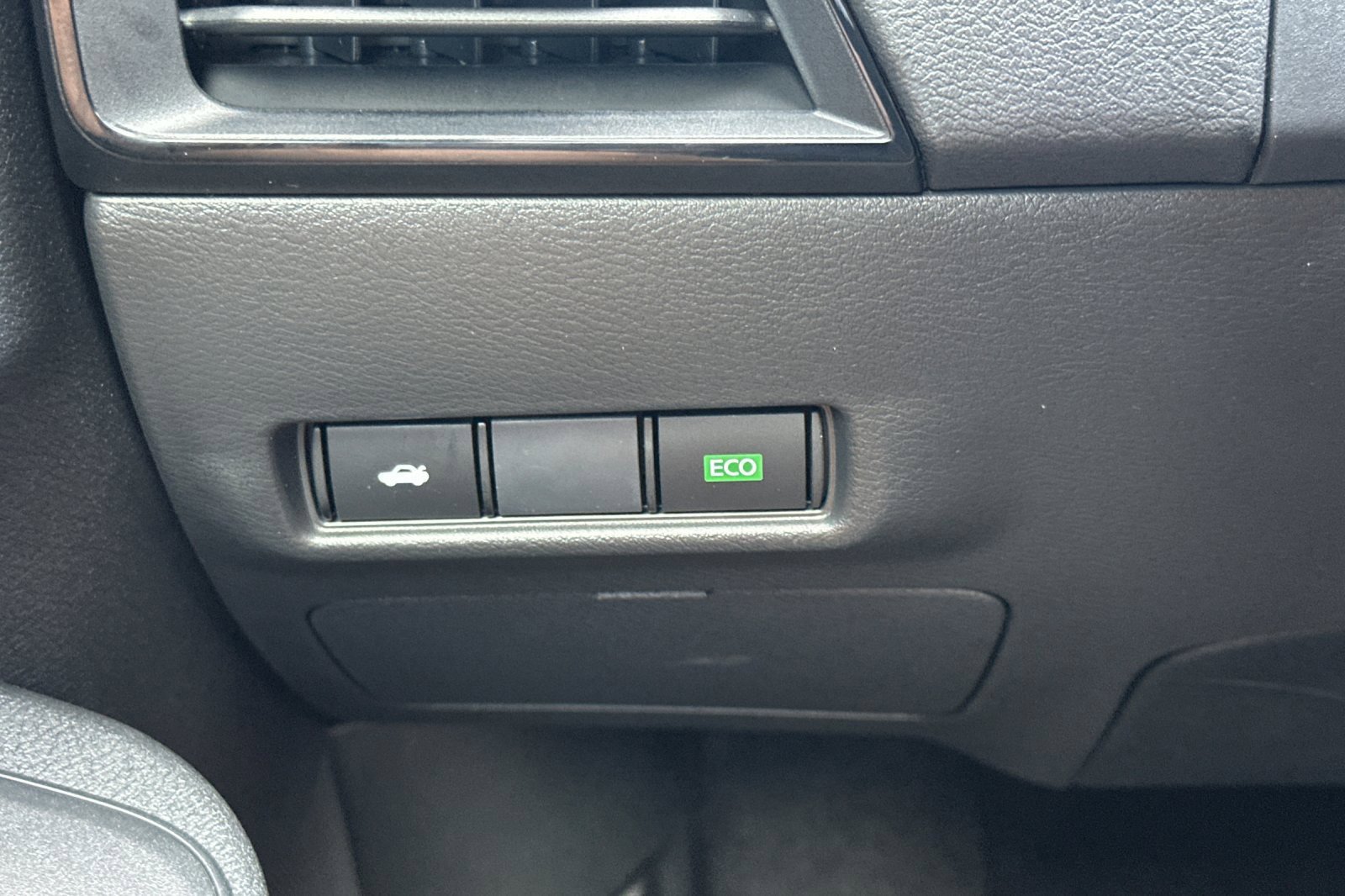 New 2027 Nissan Sentra S w/ Floor Mat Package FWD image 28