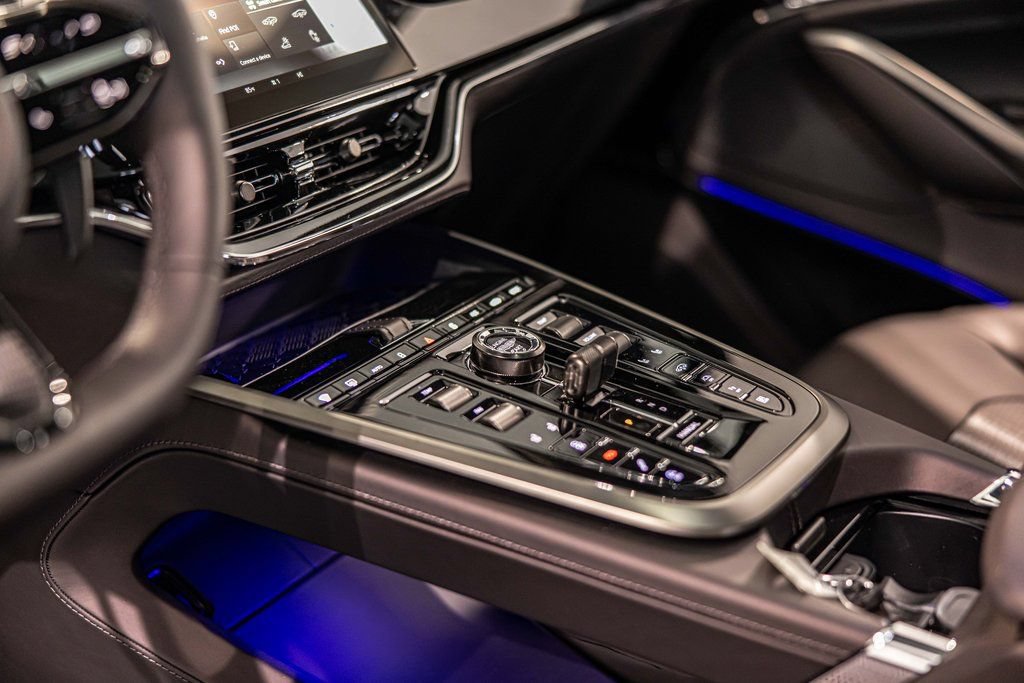 New 2026 Aston Martin DBX 707 AWD/4WD image 22