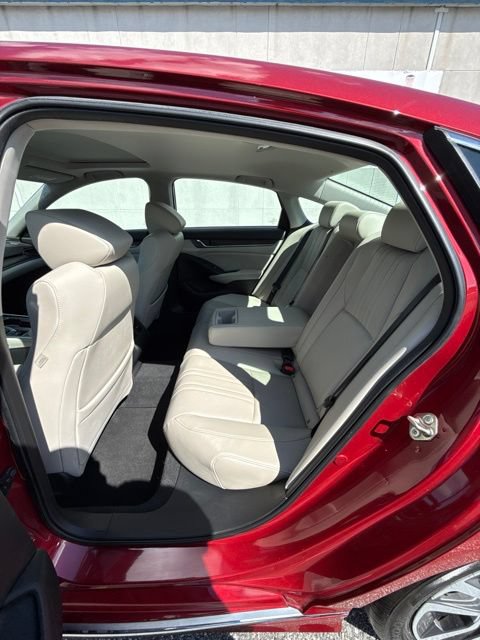 Used 2020 Honda Accord EX-L image 10