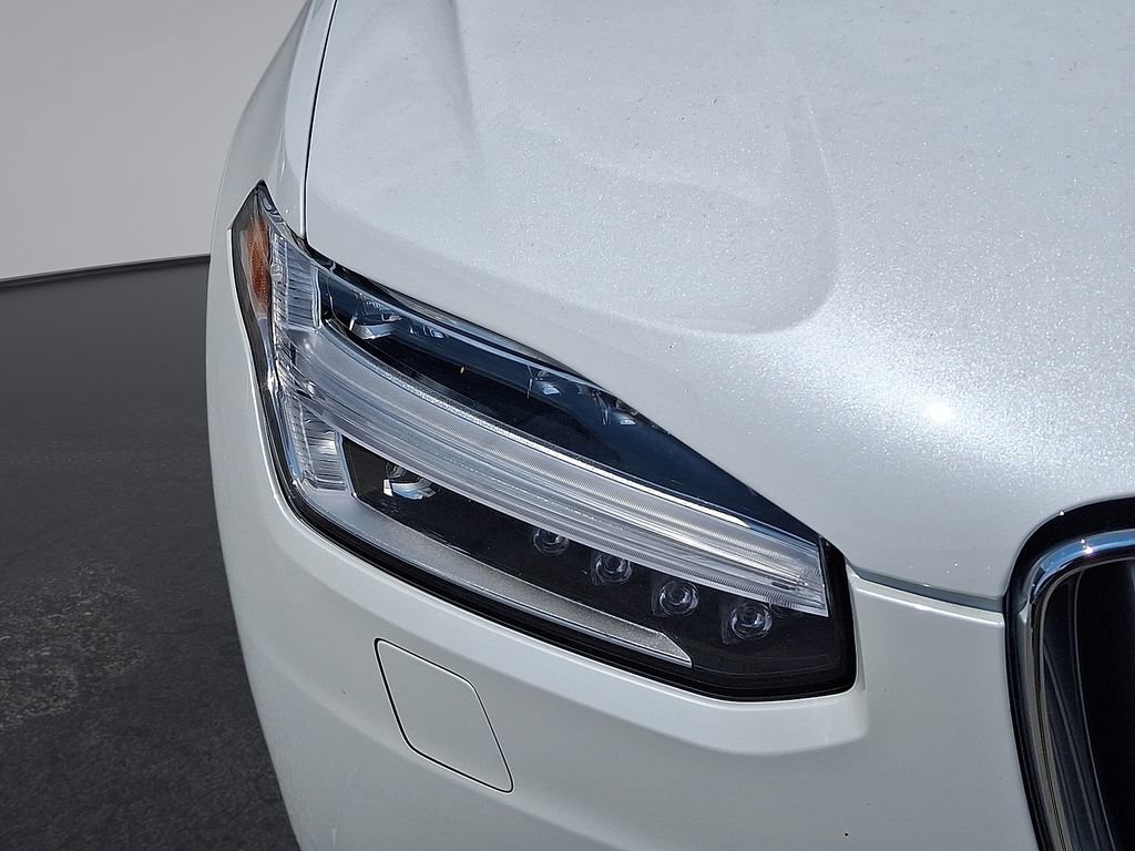 Certified 2025 Volvo XC90 T8 Ultra w/ Protection Package Premier AWD/4WD image 34