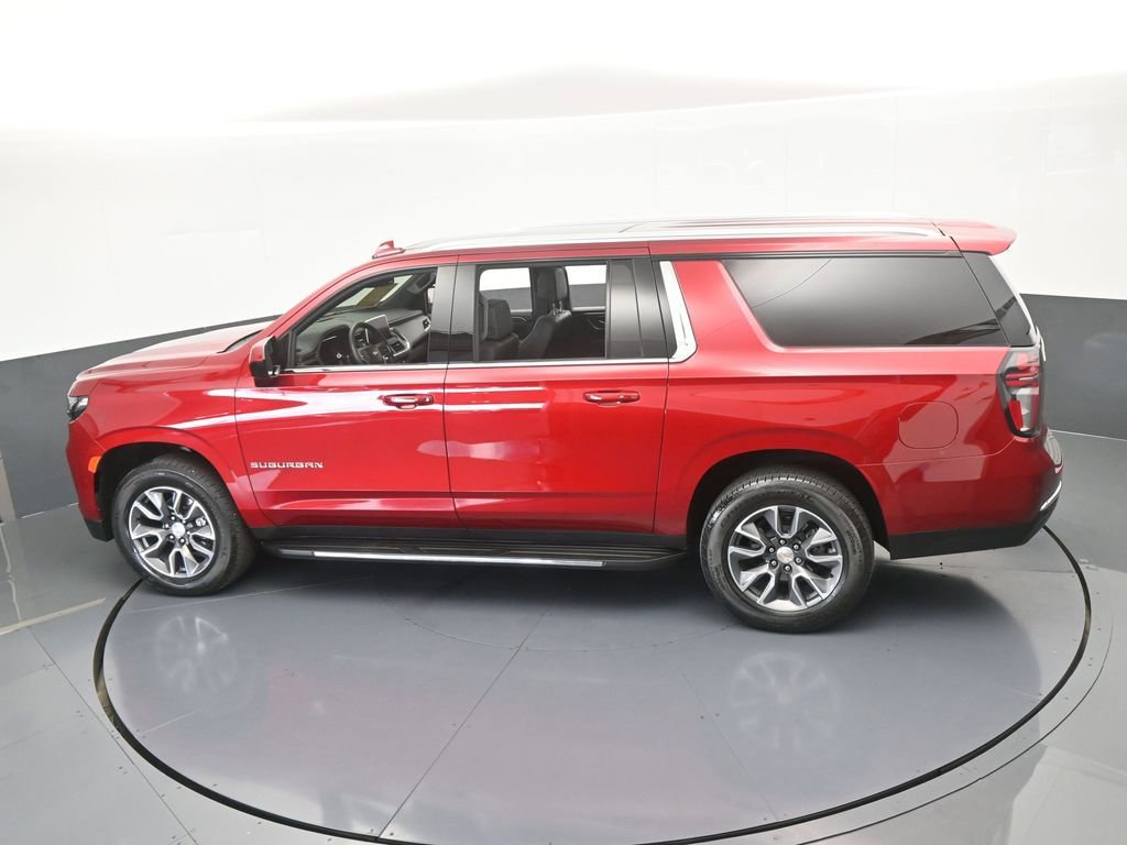 Used 2024 Chevrolet Suburban LT image 53