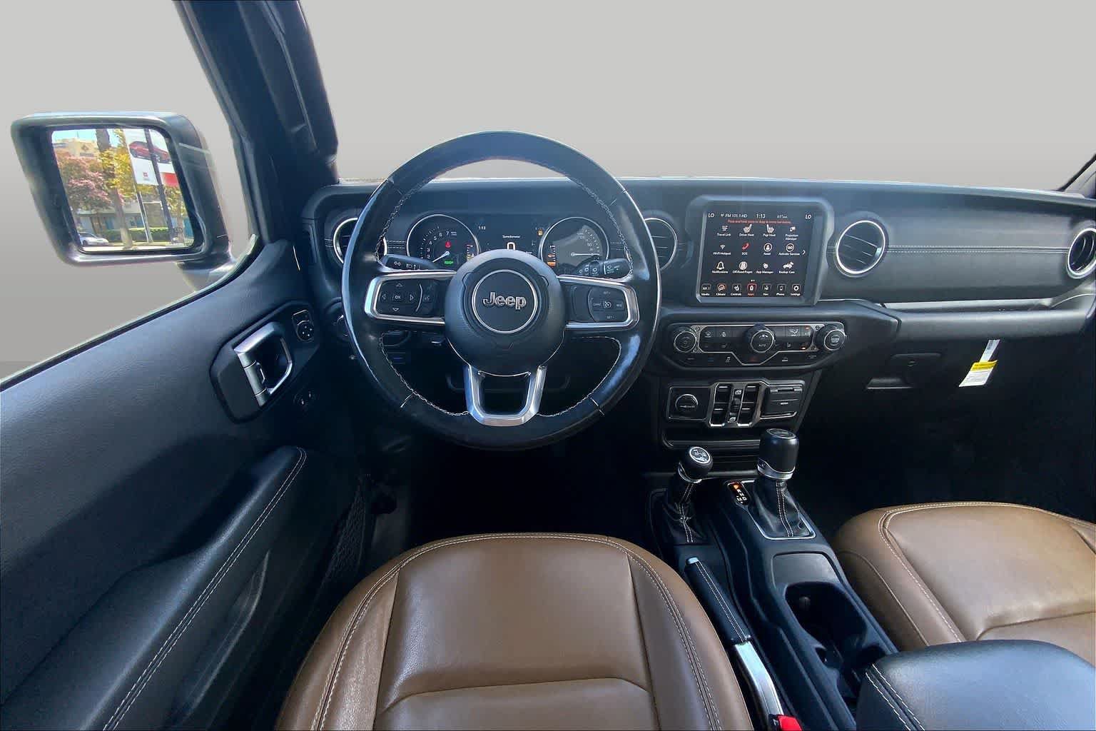 Used 2022 Jeep Wrangler Unlimited Sahara w/ Cold Weather Group AWD/4WD image 5