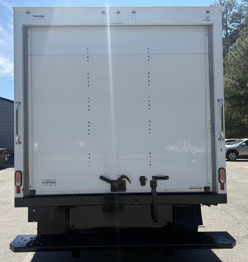 Used 2023 Ford E-450 and Econoline 450 Super Duty w/ Power Windows & Locks Group RWD image 6
