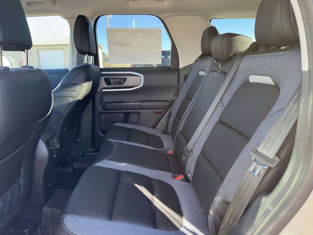 New 2025 Ford Bronco Sport Outer Banks image 17