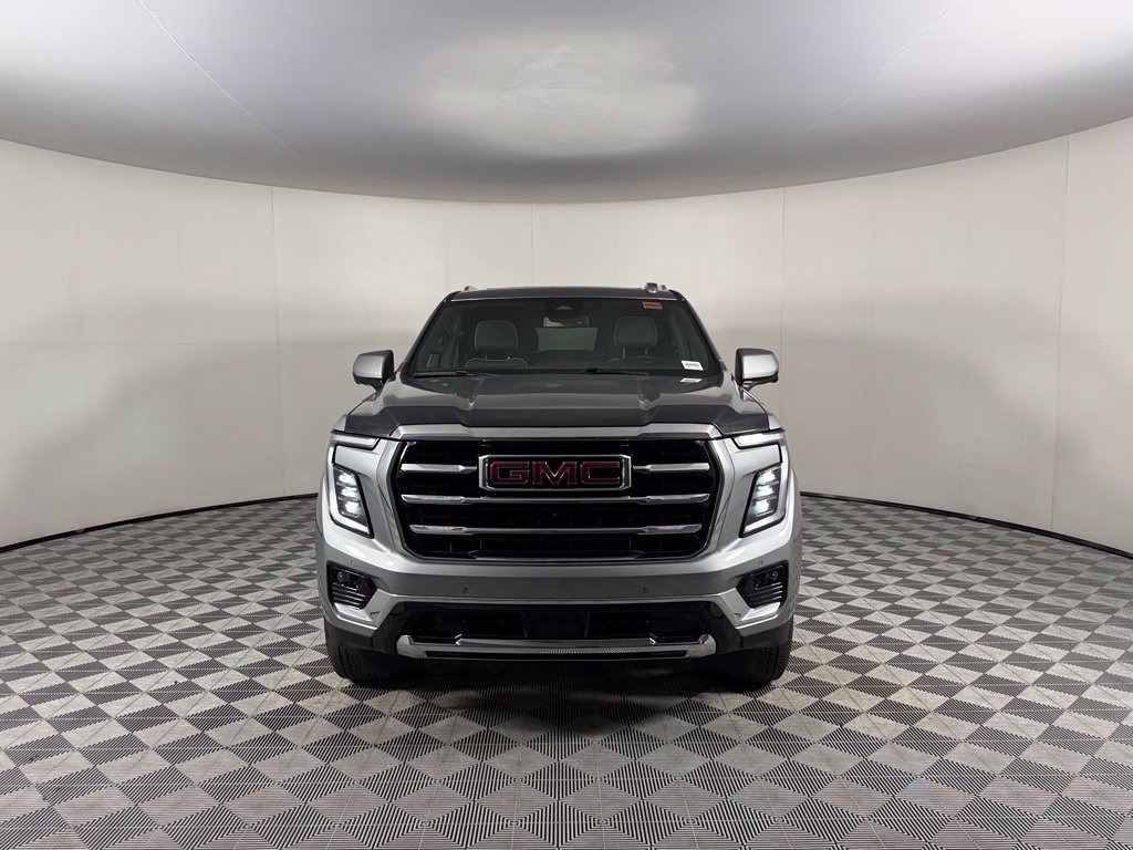 Used 2025 GMC Yukon Elevation AWD/4WD image 4