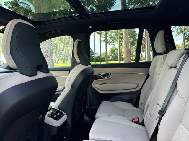New 2026 Volvo XC90 B5 Core AWD/4WD image 23