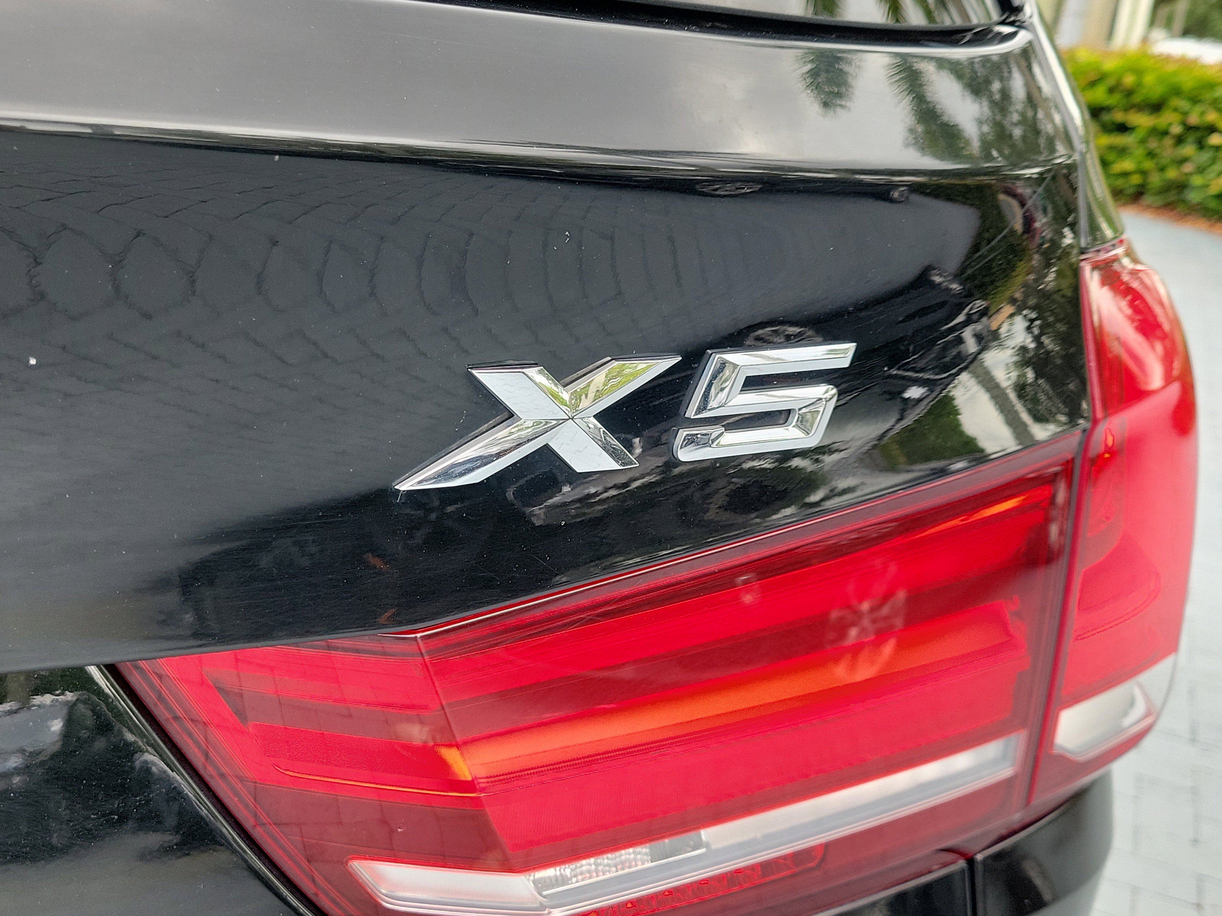 Used 2017 BMW X5 xDrive40e AWD/4WD image 5