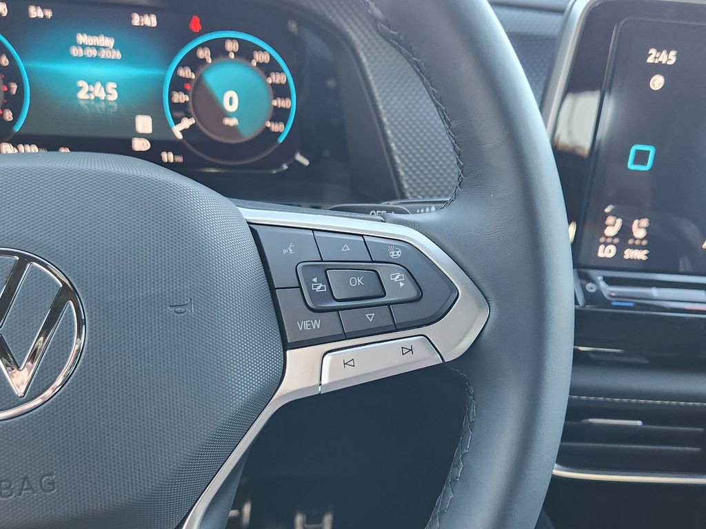 New 2026 Volkswagen Atlas Cross Sport SEL Premium R-Line image 18