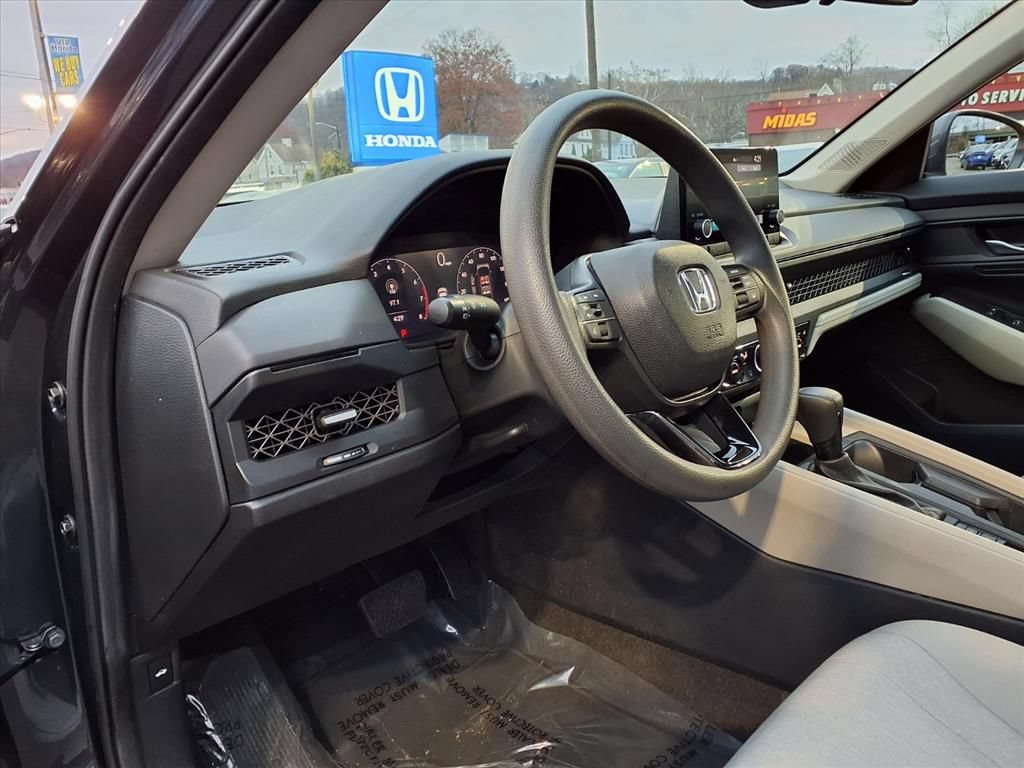 Used 2024 Honda Accord EX image 14