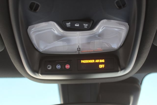Used 2025 Chevrolet TrailBlazer ACTIV FWD image 29