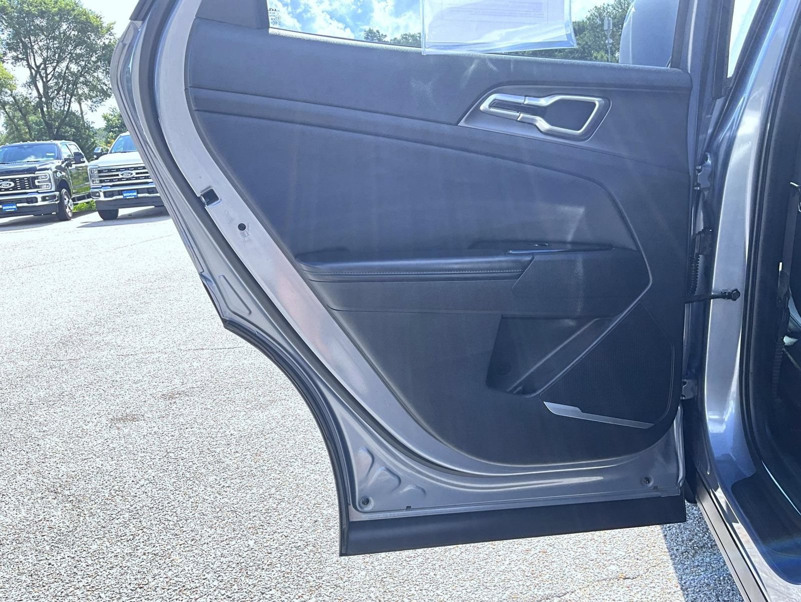 Used 2023 Kia Sportage EX FWD image 23