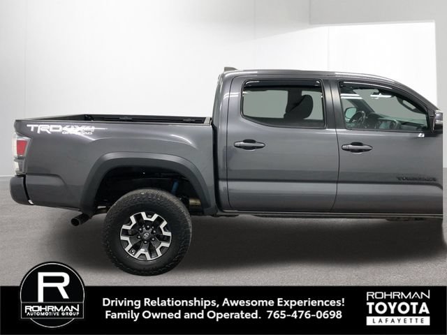 Used 2020 Toyota Tacoma TRD Off-Road w/ Technology Package AWD/4WD image 9
