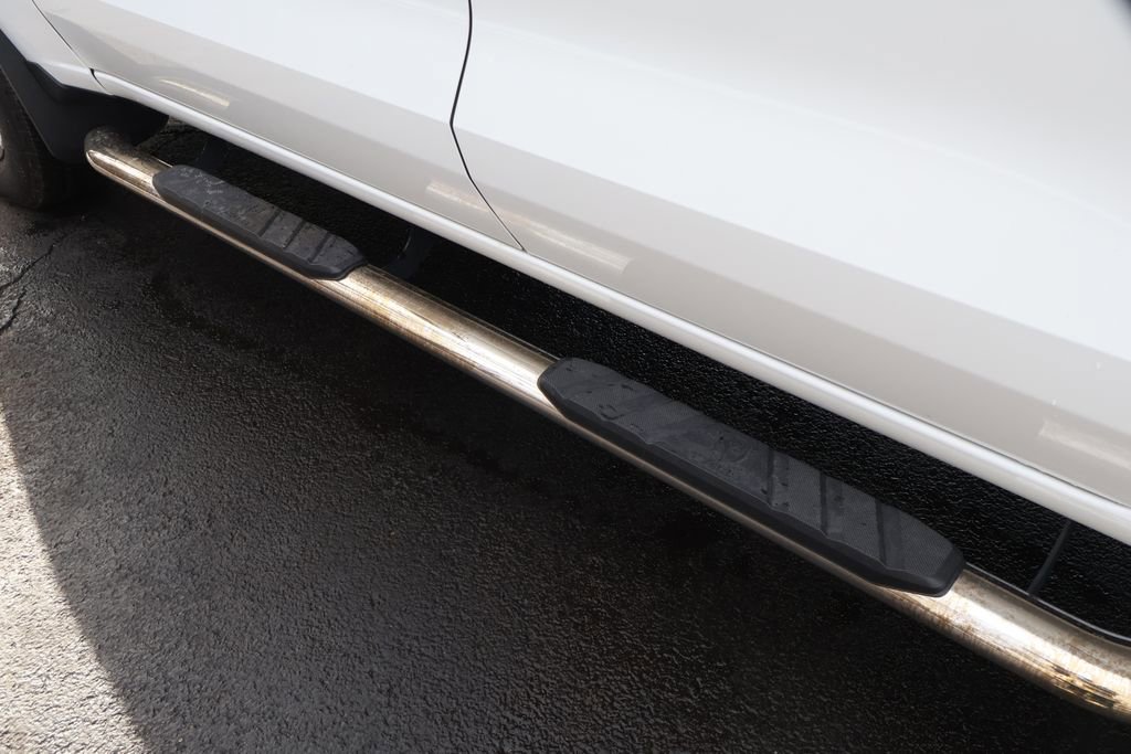 Certified 2024 Chevrolet Colorado LT w/ LT Convenience Package image 16