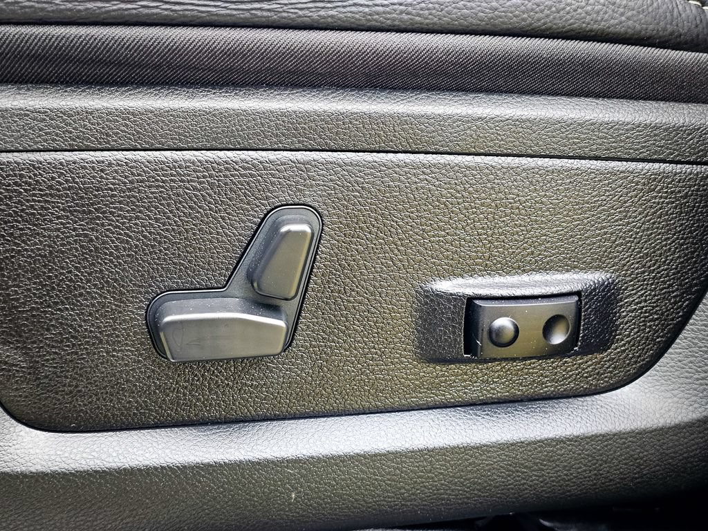 Used 2024 RAM 3500 Limited AWD/4WD image 19