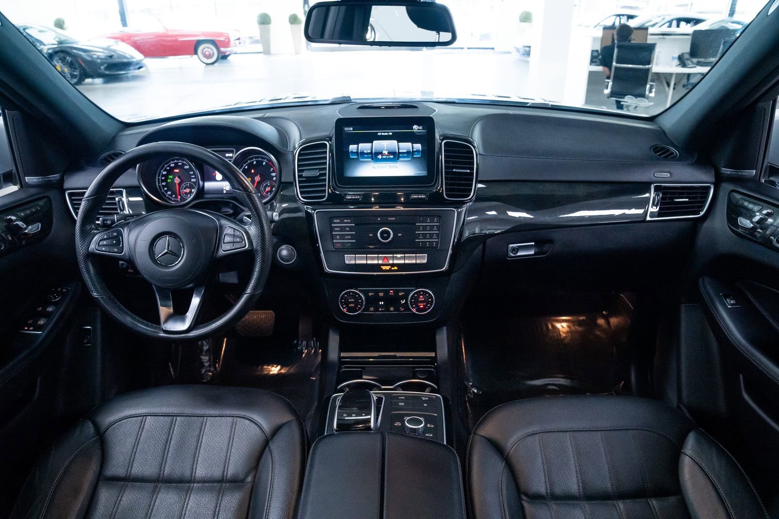 Used 2017 Mercedes-Benz GLS 450 4MATIC image 8