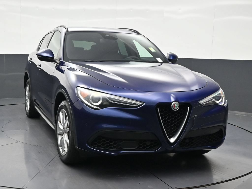 Used 2018 Alfa Romeo Stelvio Ti Sport AWD/4WD image 8