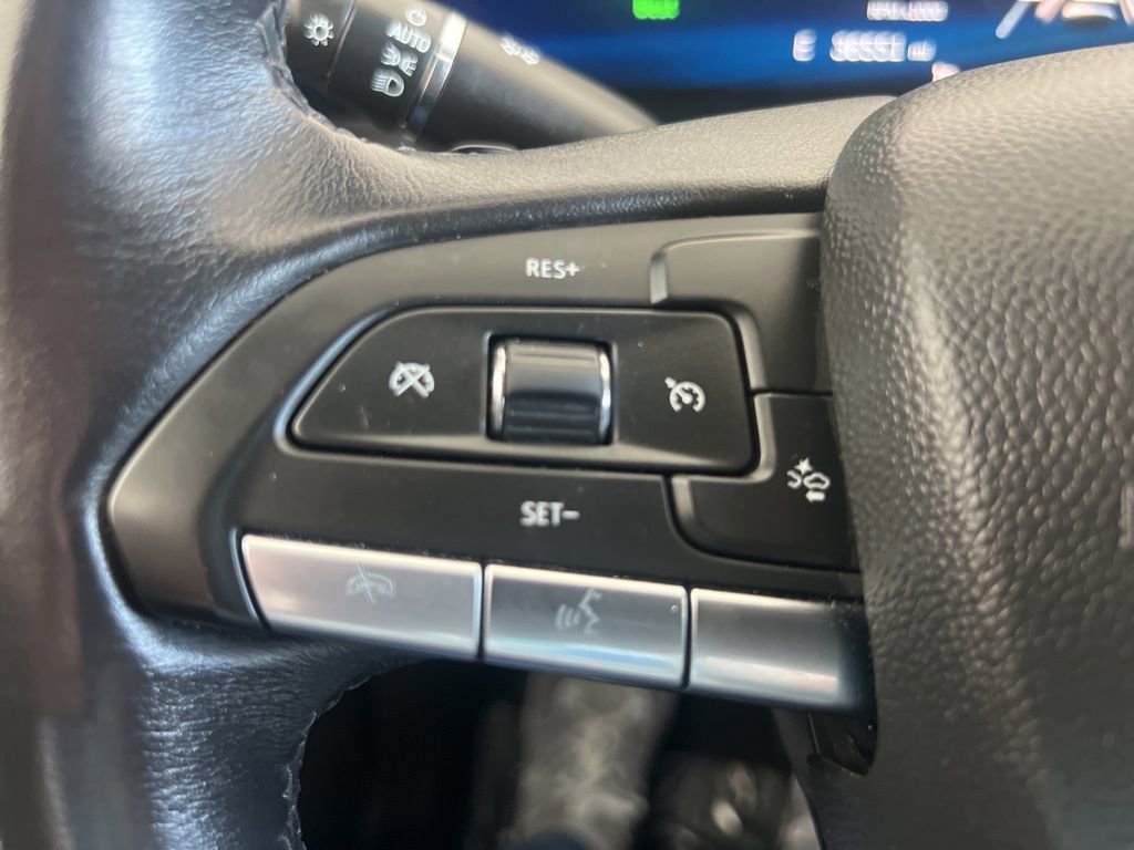 Used 2024 Cadillac XT4 Premium Luxury image 29