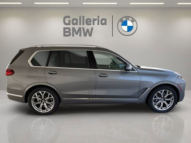 Used 2026 BMW X7 xDrive40i w/ Premium Package image 9