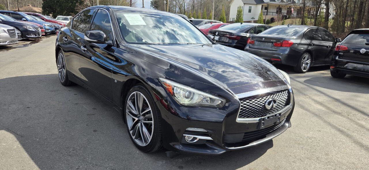 Used 2014 INFINITI Q50 Premium w/ Technology Package AWD/4WD image 3