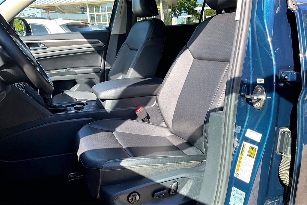 Used 2020 Volkswagen Atlas SE w/ Panoramic Sunroof Package AWD/4WD image 17