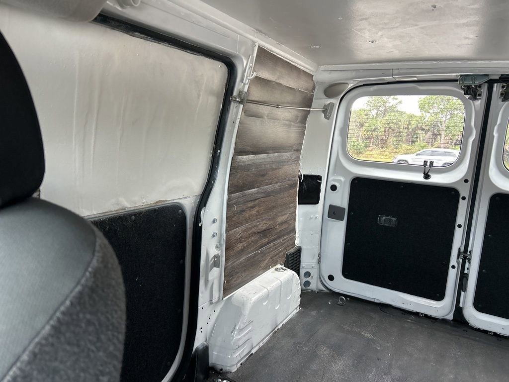 Used 2019 Nissan NV200 SV w/ Back Door Glass Package image 10
