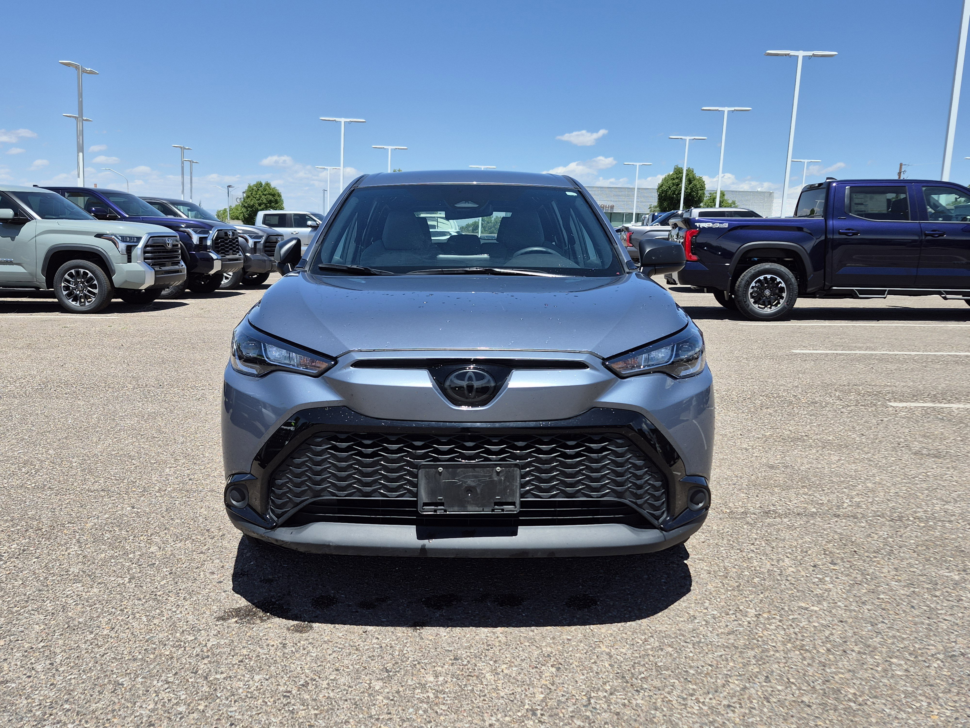 Used 2025 Toyota Corolla Cross AWD Hybrid image 8